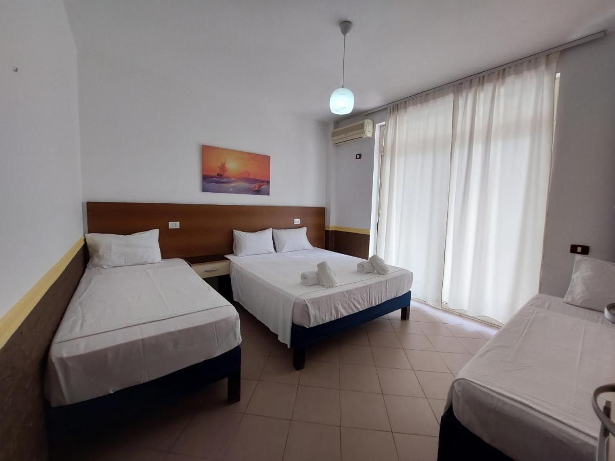 Hotel Nacional Durres Exterior photo