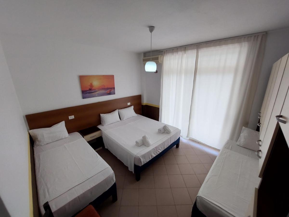 Hotel Nacional Durres Exterior photo
